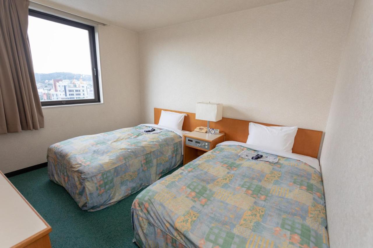Onoda Central Hotel Ube Екстериор снимка